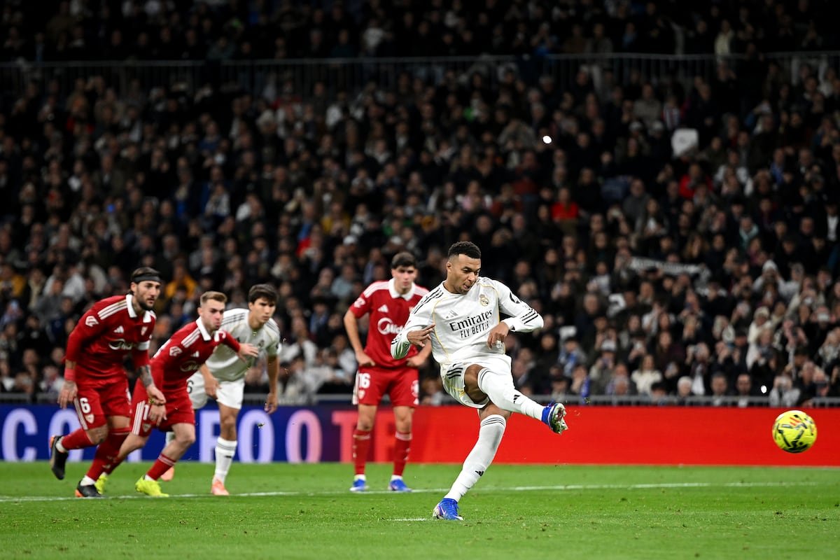 Un récord para Mbappé en la noche del desencanto del Bernabéu con el Real Madrid | Fútbol | Deportes