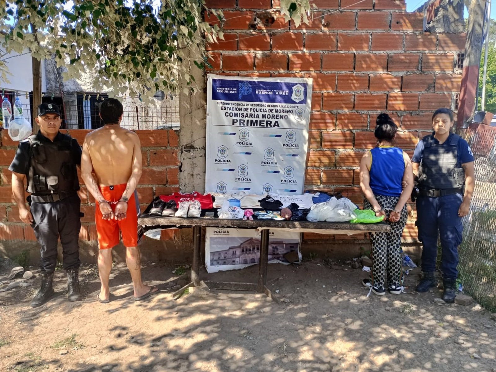 lo mataron para robarle un salame, cepillos de dientes y champú
