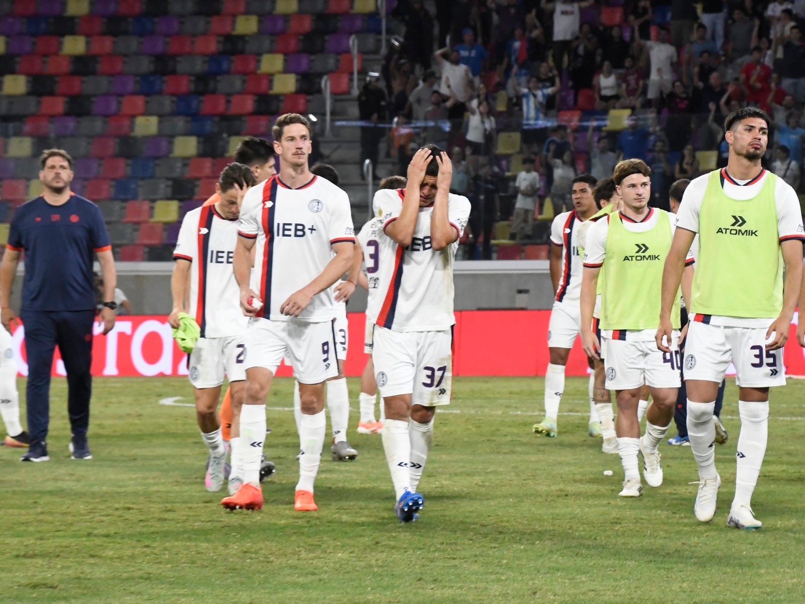 los jugadores «frenaron» su actividad por otro incumplimiento del presidente Moretti