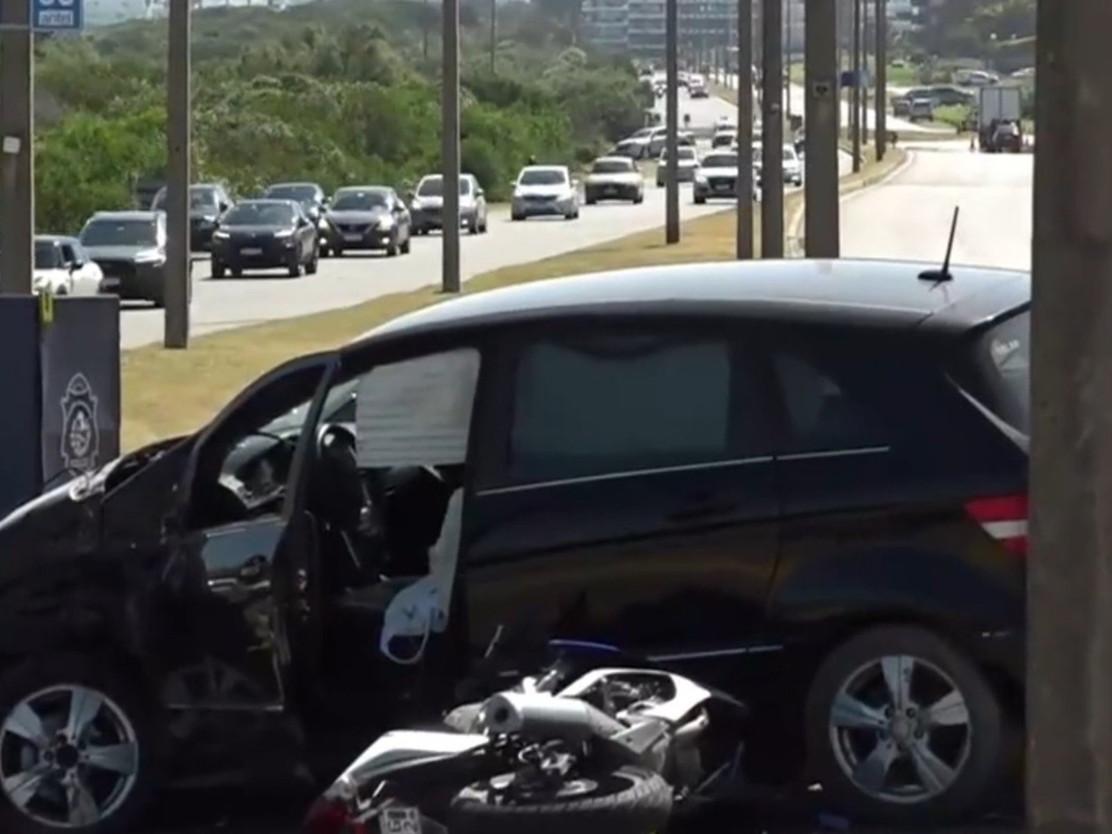 murió un motociclista tras un violento choque contra una camioneta conducida por una argentina