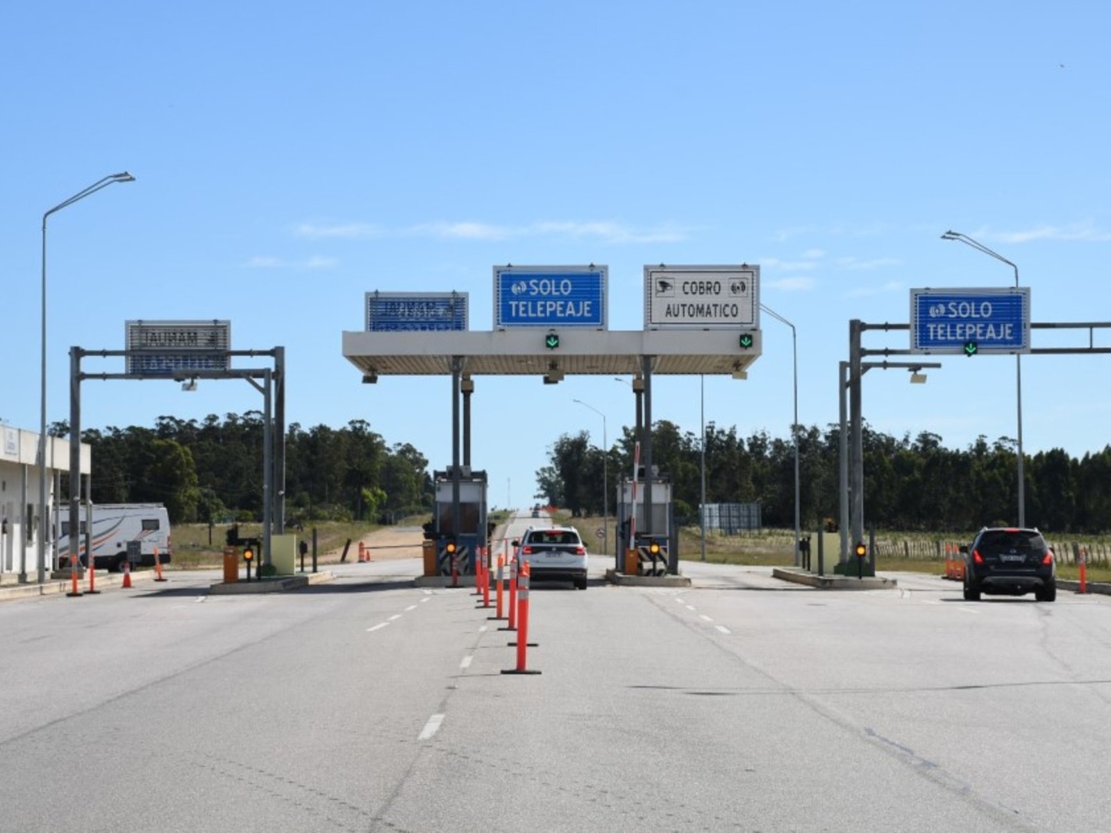 se lanza el «abono extranjero» para presentar en los peajes