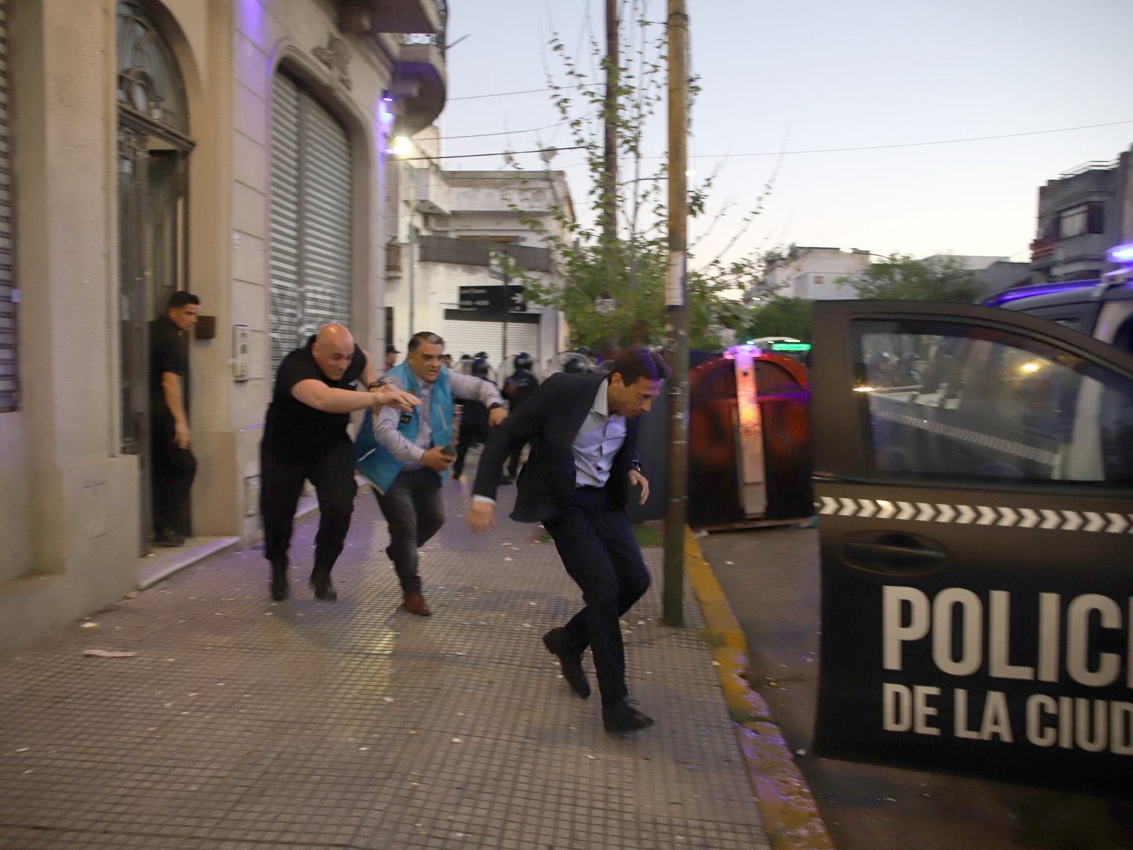 uno por uno, todos los escándalos que terminaron con la gestión de Moretti