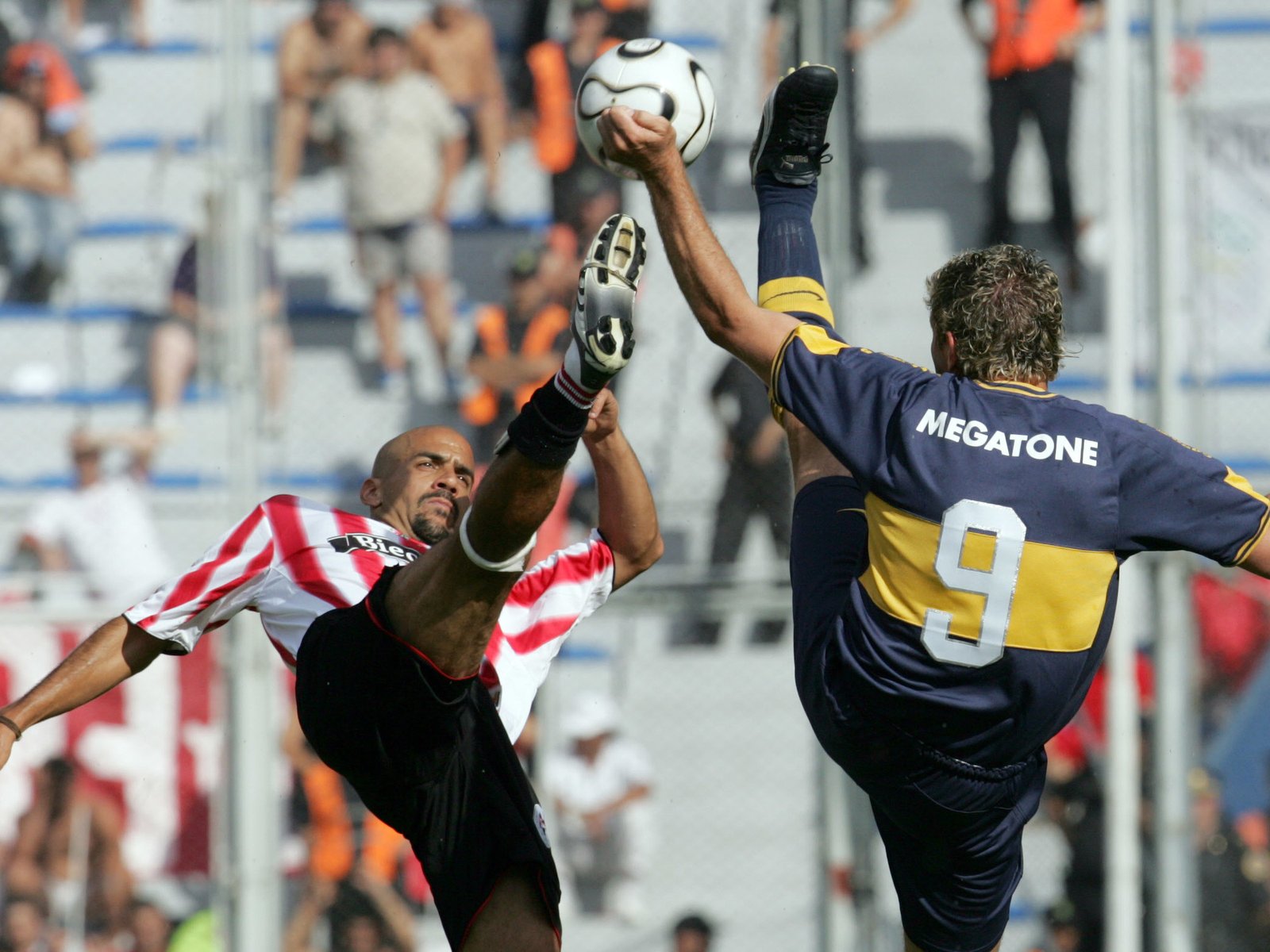 ¿Cómo están hoy? ¿Podría dirigir al Pincha con la Bruja presidente?