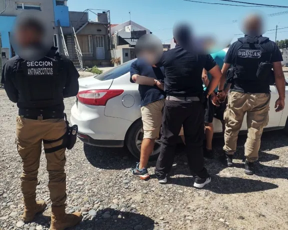 72 dosis de cocaína fueron secuestradas en allanamientos realizados en Playa Unión