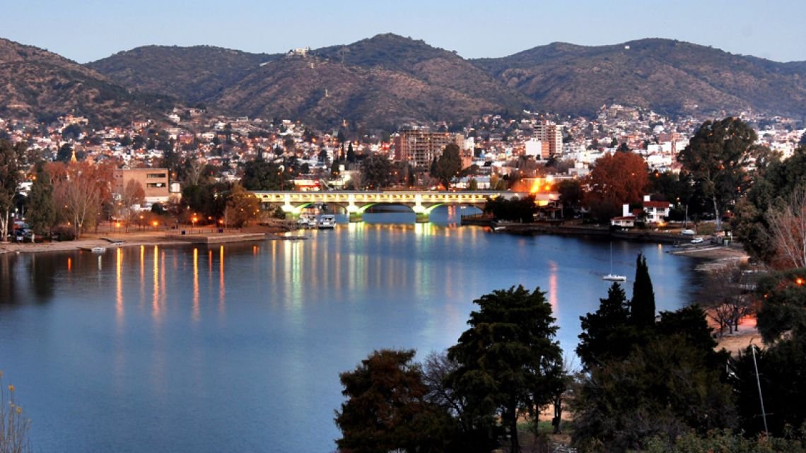 Carnaval 2026: los destinos más buscados por los argentinos y el lugar que ocupa Villa Carlos Paz