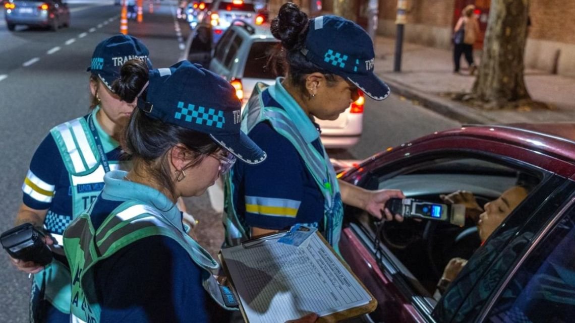 Controles de alcoholemia en CABA: bajaron los positivos en Año Nuevo, pero un caso dio 2,62 g/l