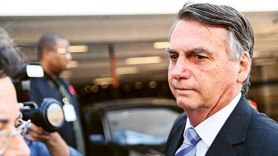 Corte Suprema de Brasil rechazó pedido de prisión domiciliaria de Bolsonaro tras más de una semana hospitalizado