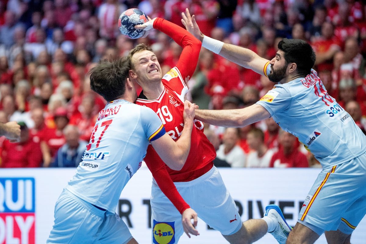 Dinamarca descarrila sin piedad a España del Europeo | Deportes