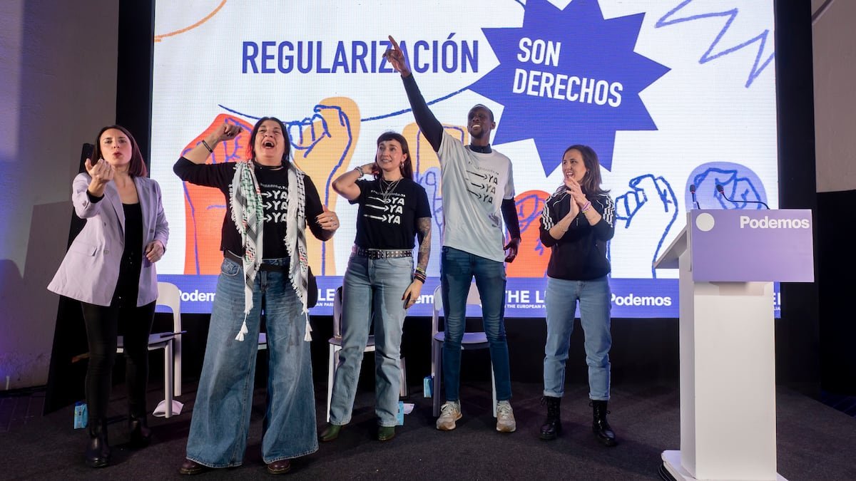 El Gobierno pacta con Podemos aprobar este martes una regularización extraordinaria de inmigrantes | España