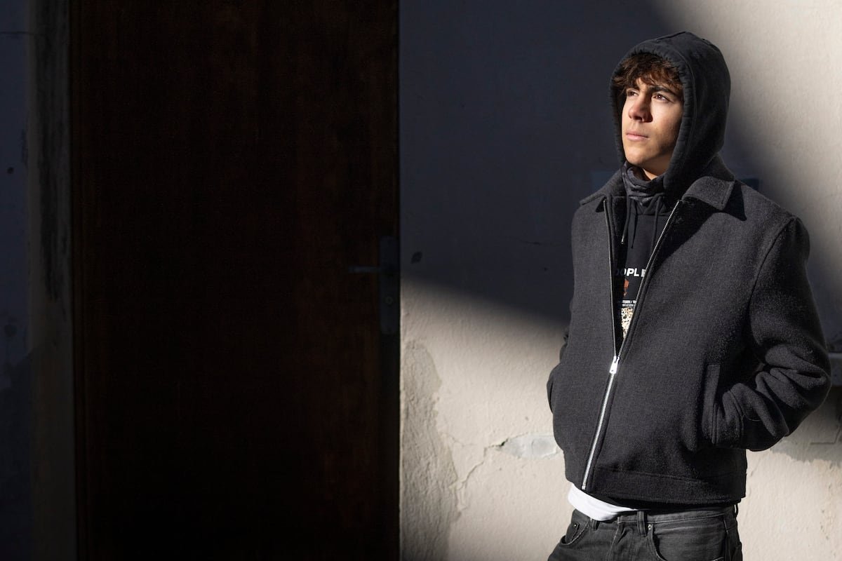 El duelo y las preguntas sin respuesta envuelven la estación de esquí suiza de Crans-Montana tras el incendio que dejó 40 muertos | Internacional