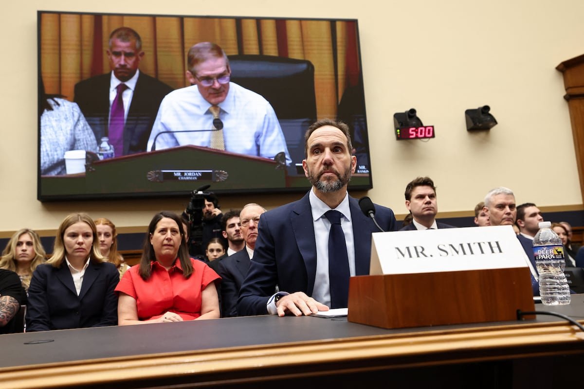 El fiscal especial que imputó a Trump defiende ante el Congreso que actuó de modo “apolítico”