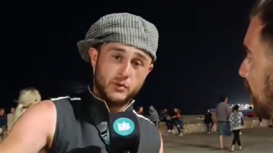 Estaba desaparecido desde diciembre, fue rastreado por la Policía, y reapareció en transmisión en vivo