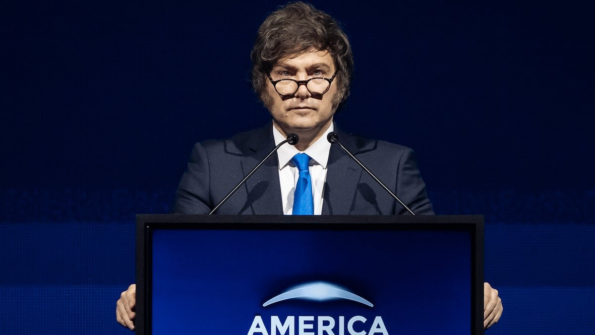 Javier Milei impulsa un bloque regional contra el “cáncer del socialismo”