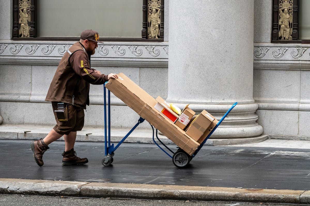 La economía de Estados Unidos crea empleo al nivel más bajo desde la pandemia | Economía