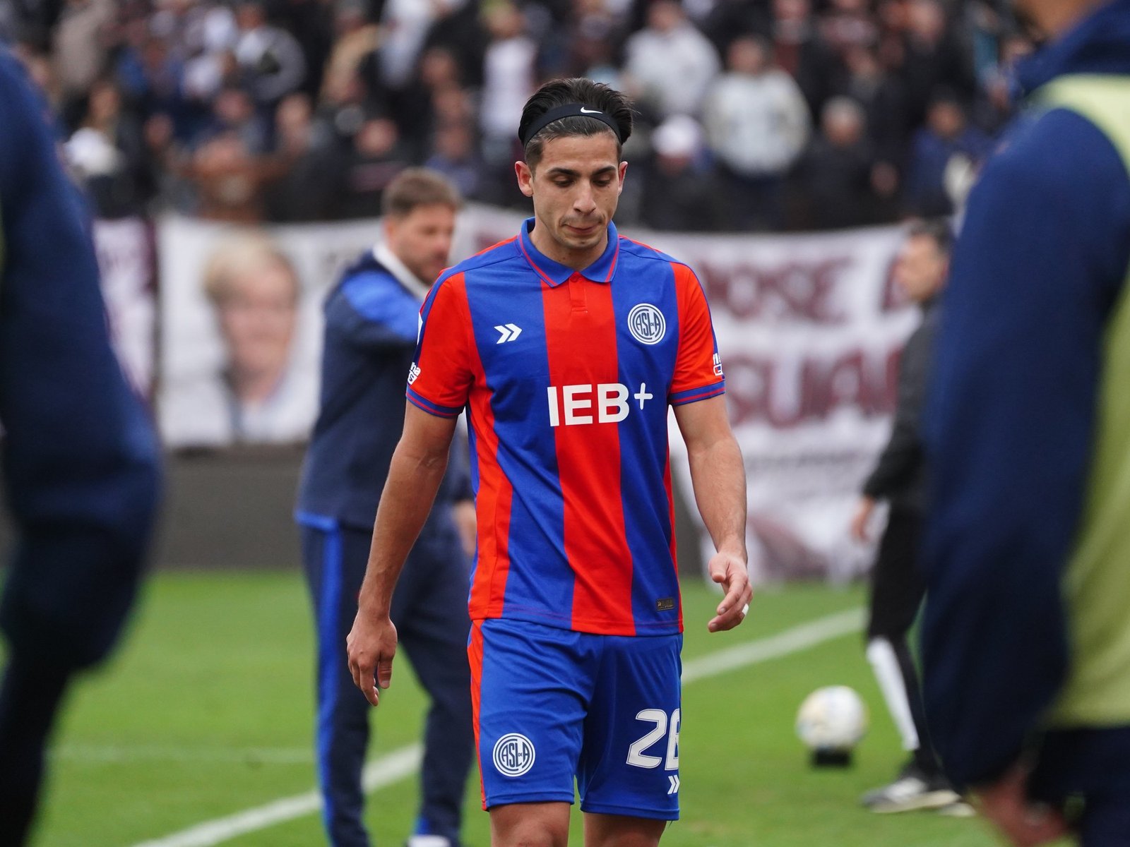 La traba que impide que avance la negociación entre Boca y San Lorenzo por Cuello