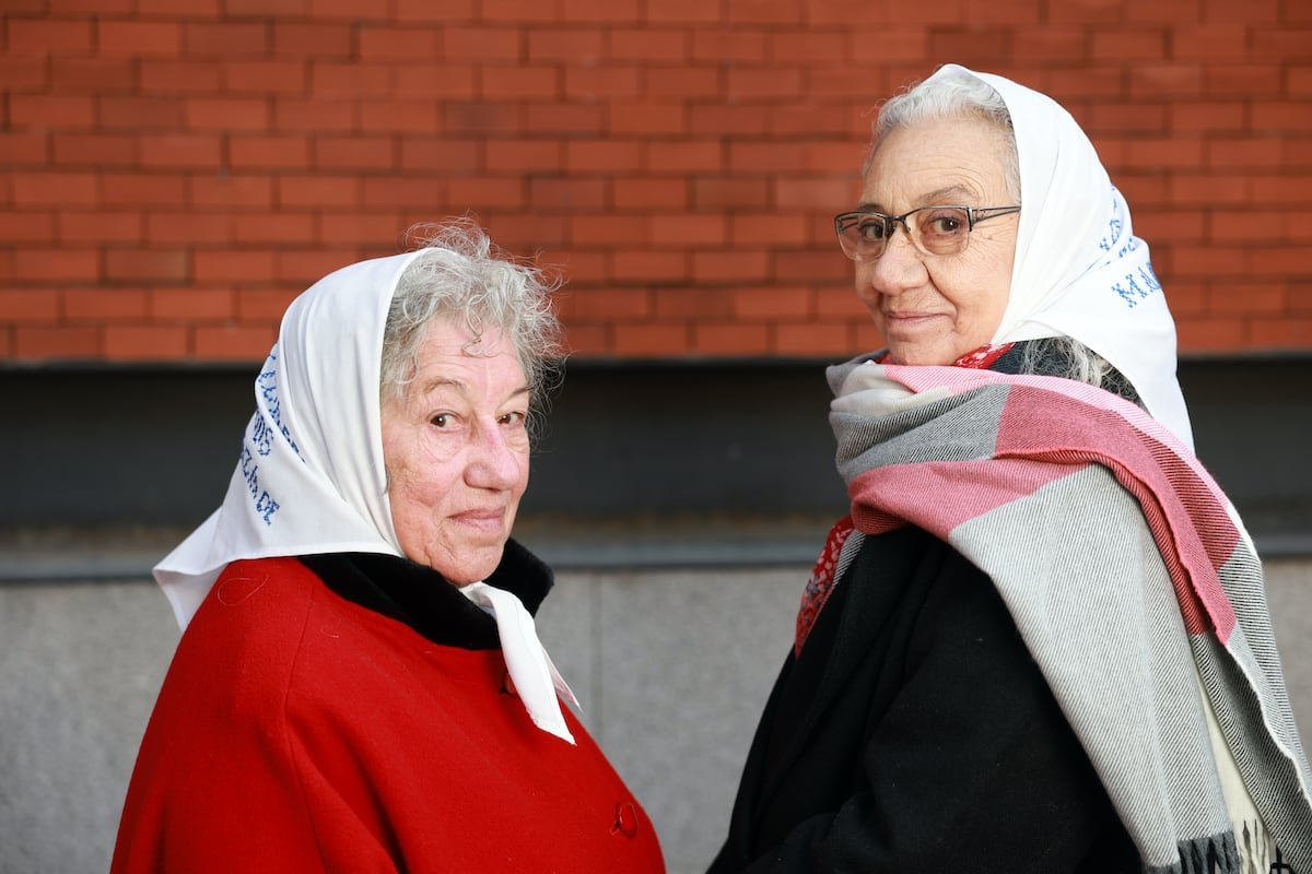 Las abuelas y las madres de la Plaza de Mayo reciben en Madrid el premio Abogados de Atocha: “La memoria tiene que ser fértil” | Noticias de Madrid
