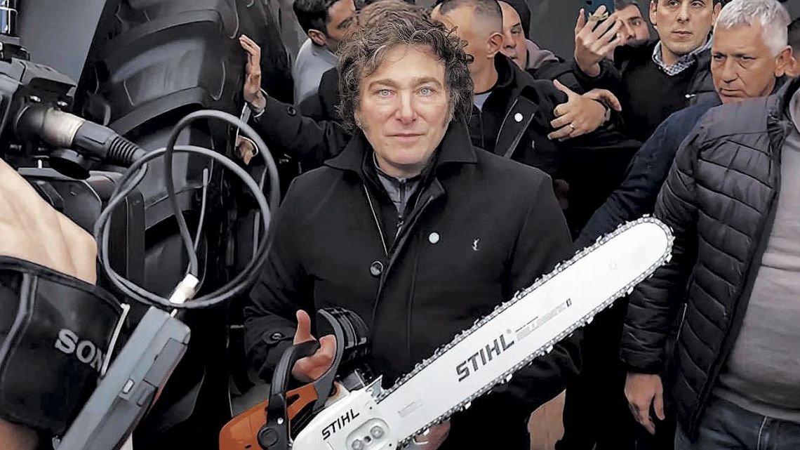 Más de 200 funcionarios: lo que se publicó en el Boletín Oficial entre designaciones y prórrogas