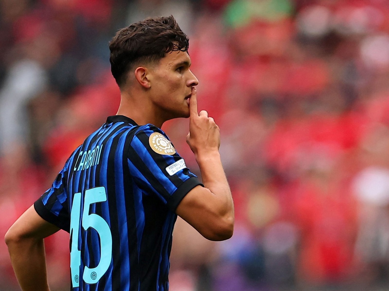 Racing es pura alegría pero River quiere arruinar otra vez la fiesta