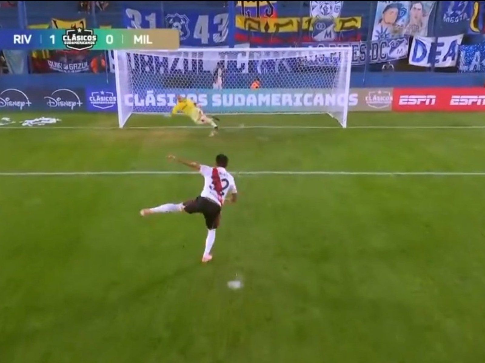 Ruberto volvió después de casi un año y se quedó con el grito atragantado :: Olé