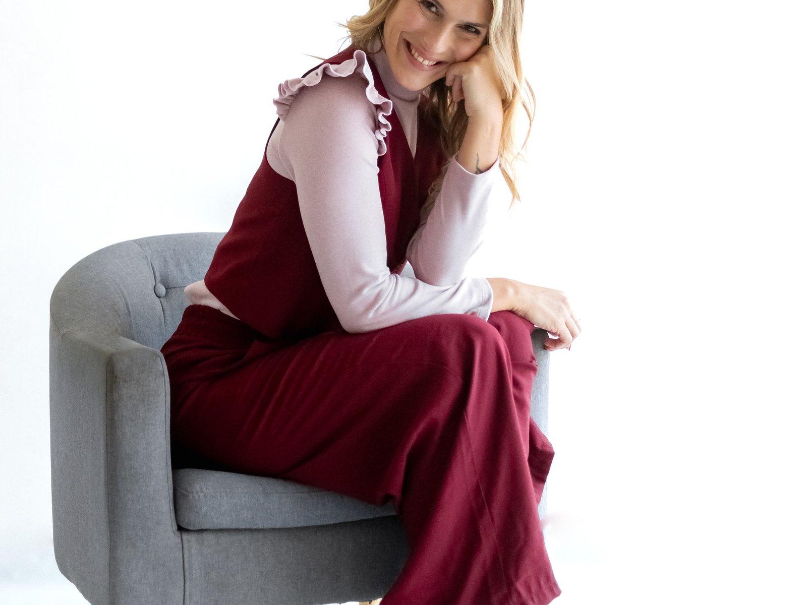 Se casó con el hijo de Gilda y la rompe en redes con consejos para criar sin excesos de pantallas