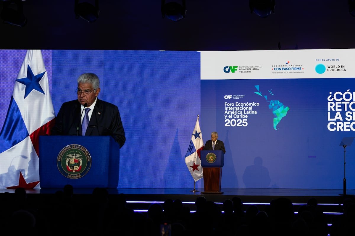 Siete jefes de Estado, líderes políticos y empresarios debaten esta semana en Panamá una agenda de futuro para América Latina