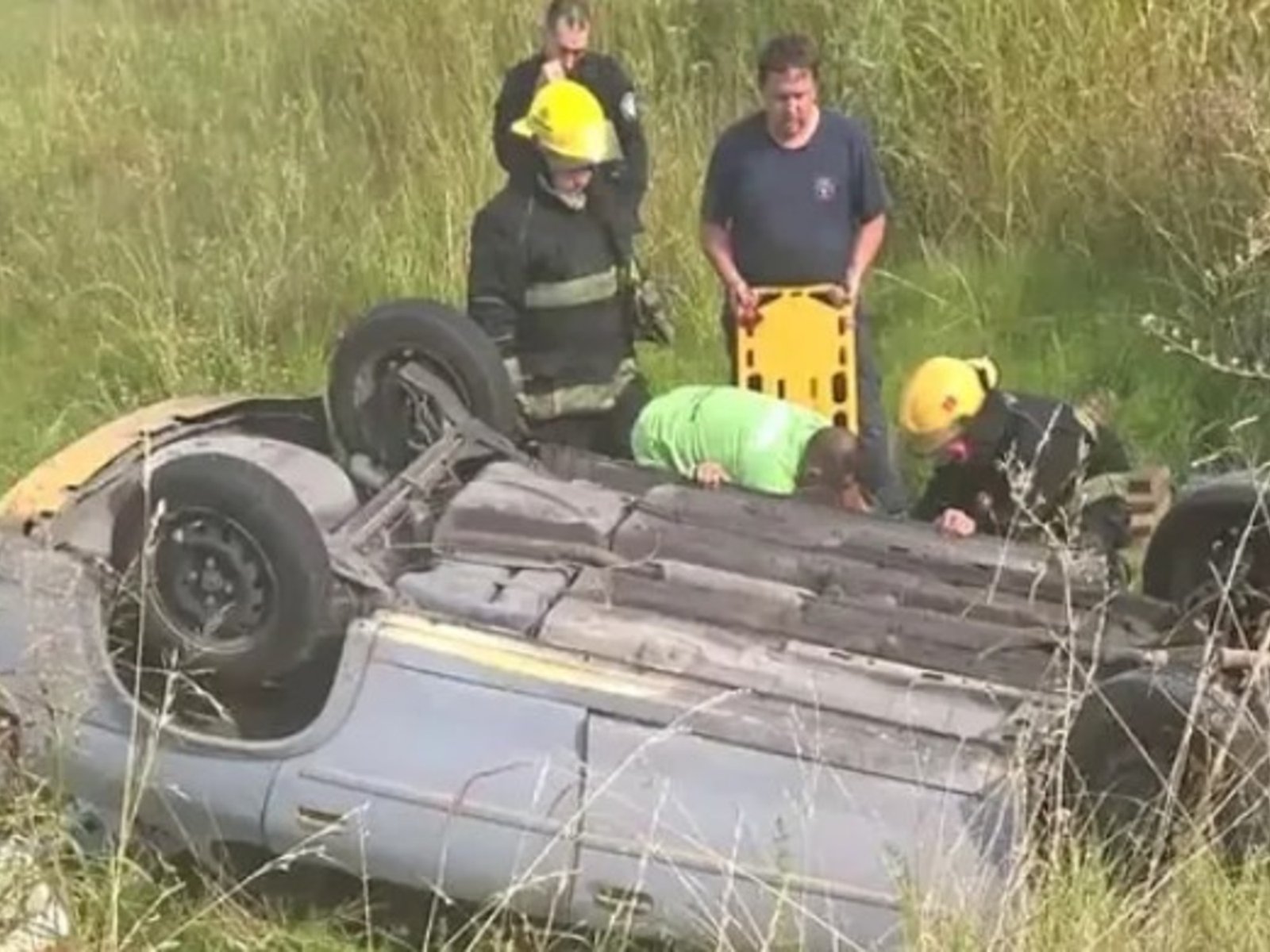 Volcó en la ruta, quedó atrapado en el auto y esperó ayuda durante 9 horas: "No me desesperé nunca"