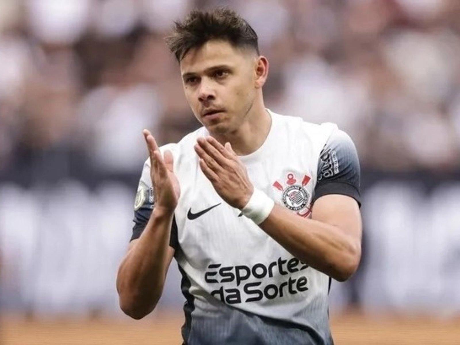 el paraguayo viajó a la Argentina y reveló el llamado clave de Riquelme