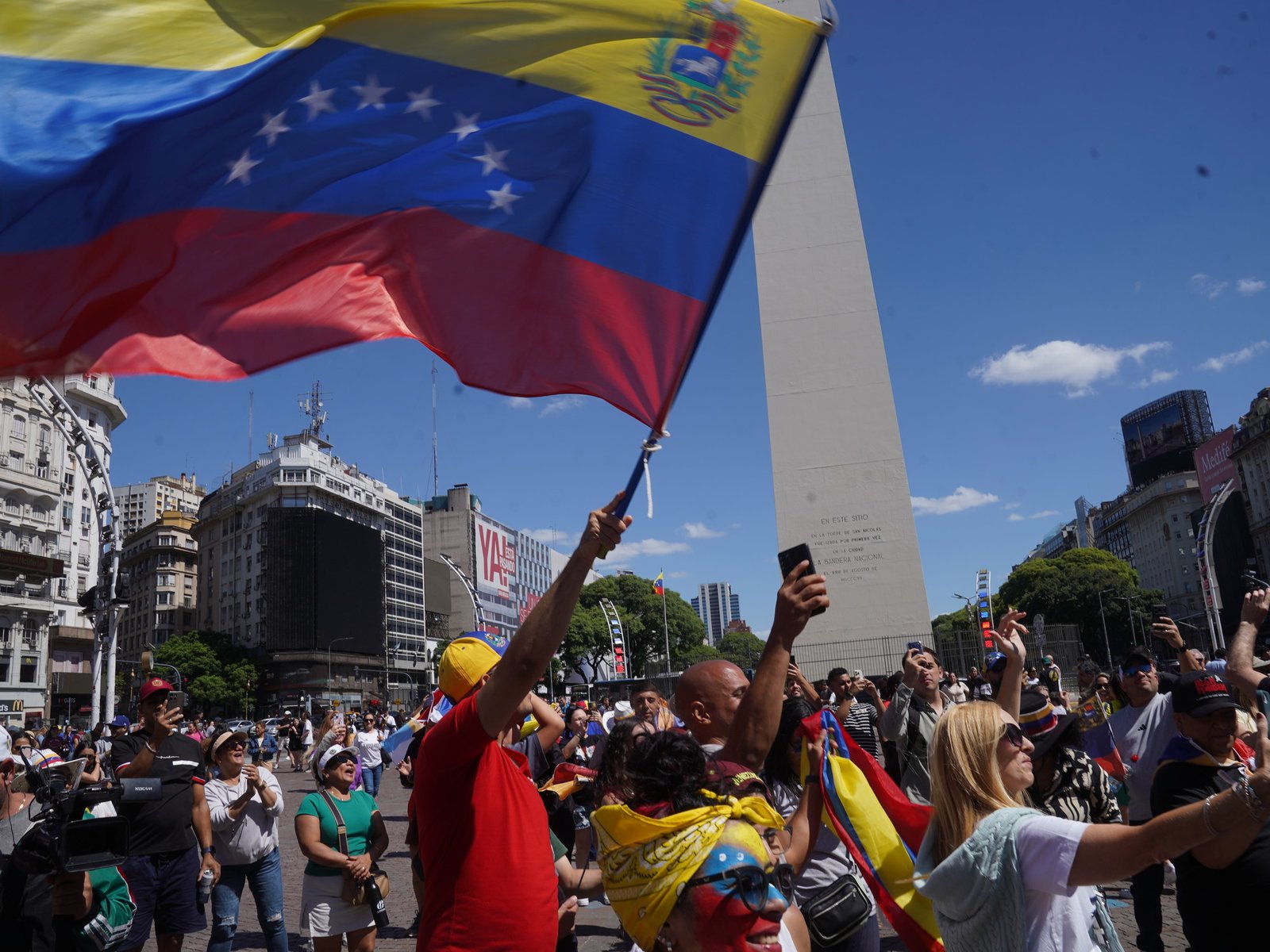 la esperanza de los venezolanos que se manifestaron en el Obelisco