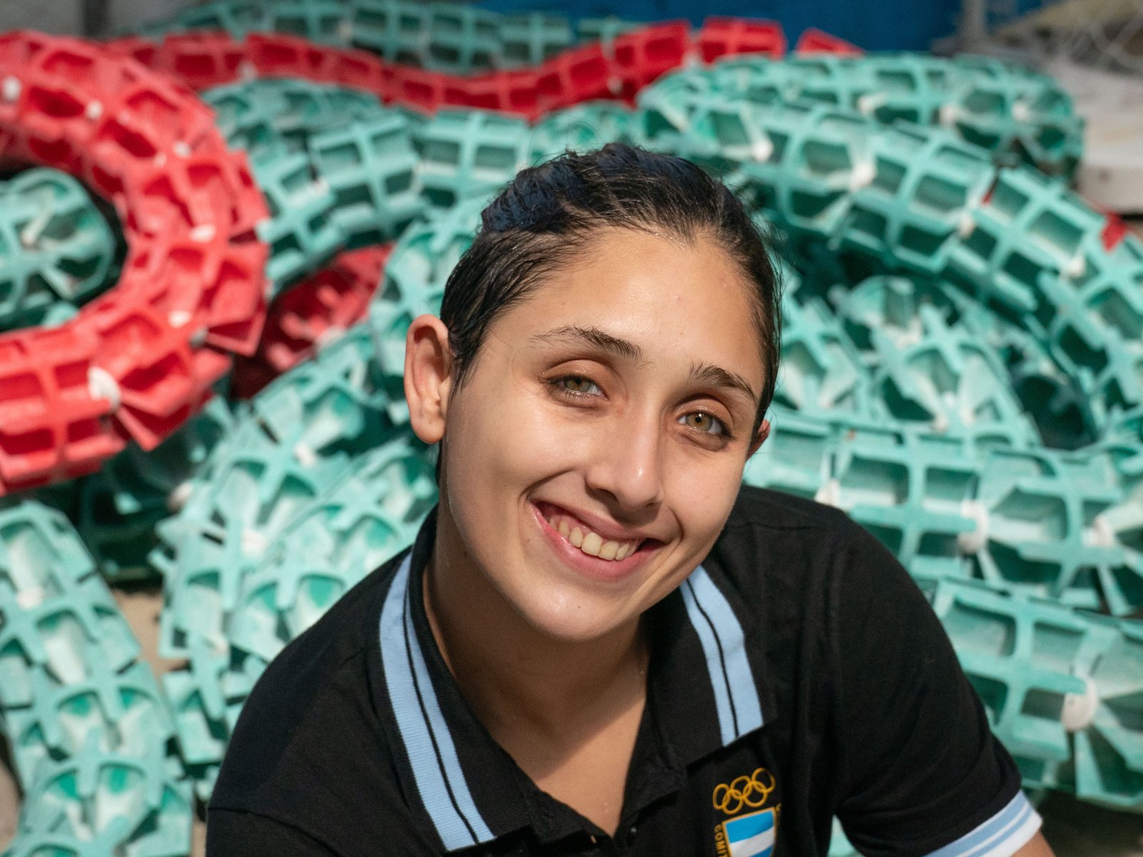 la joya del deporte nacional que vuela en el agua y tiene los pies sobre la tierra