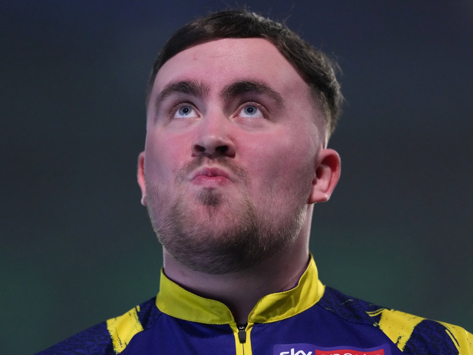 le dicen «La Bomba Atómica», tiene 18 años y va por el bicampeonato mundial