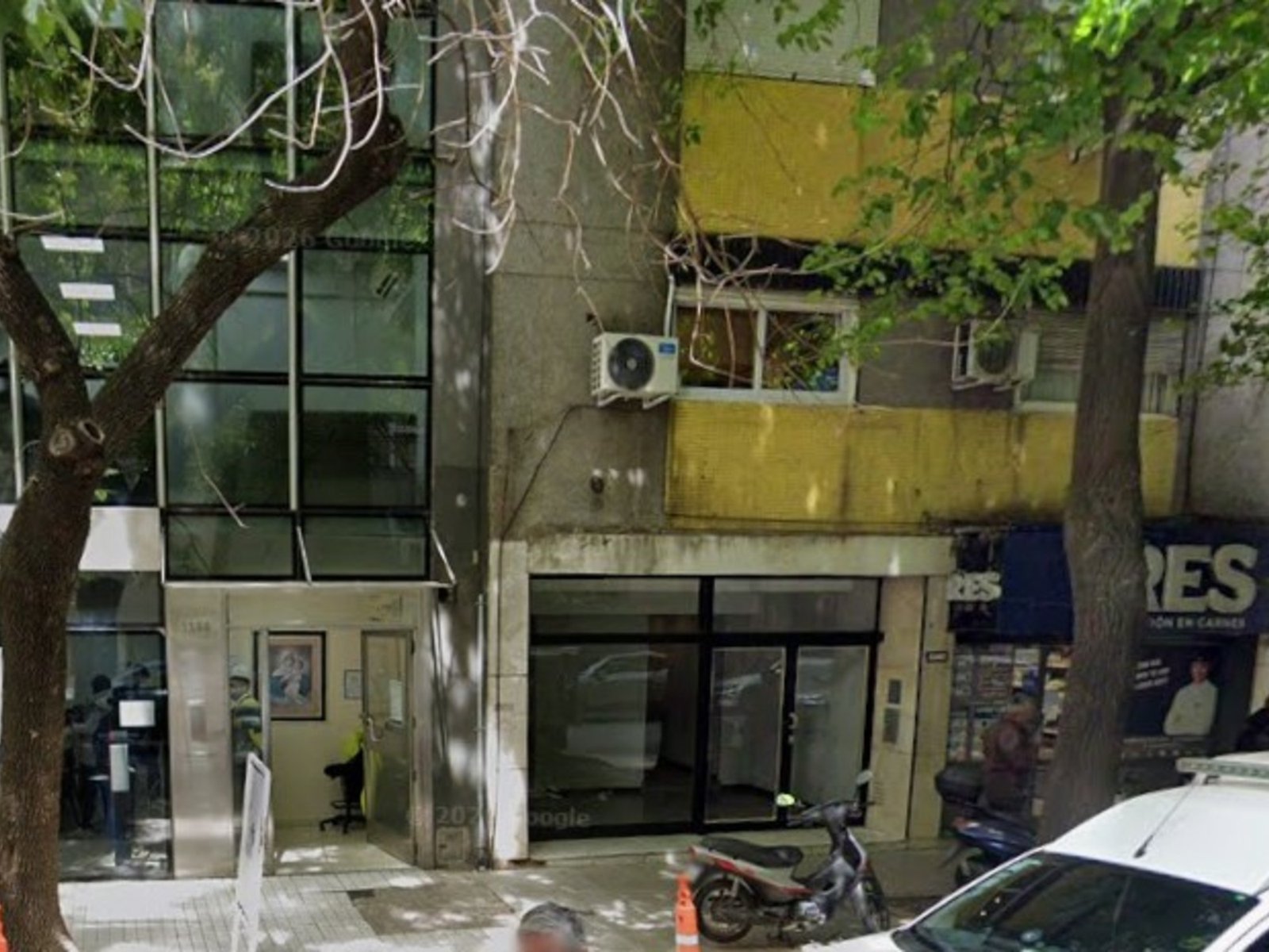 su pareja llamó a la Policía y dijo que lo hizo para defenderse