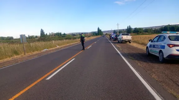Atropellaron a una mujer en bicicleta cerca de una escuela rural de Gaiman y murió en el acto