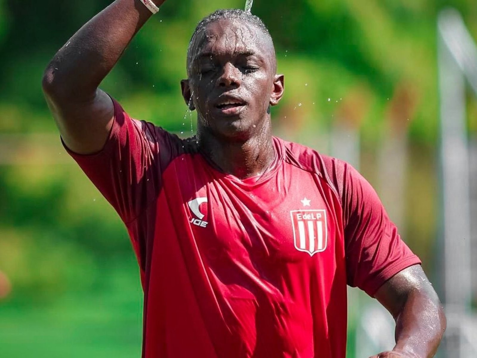 Cetré y la fortaleza mental para seguir :: Olé