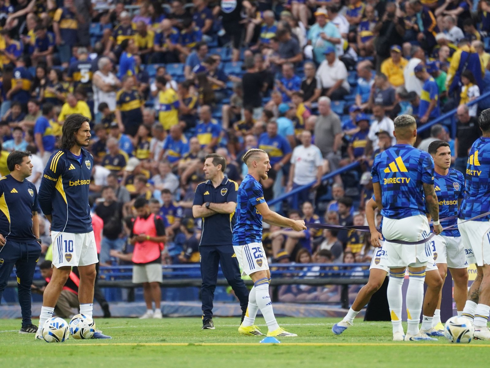 El crudo análisis de Oscar Ruggeri sobre el presente de Edinson Cavani en Boca