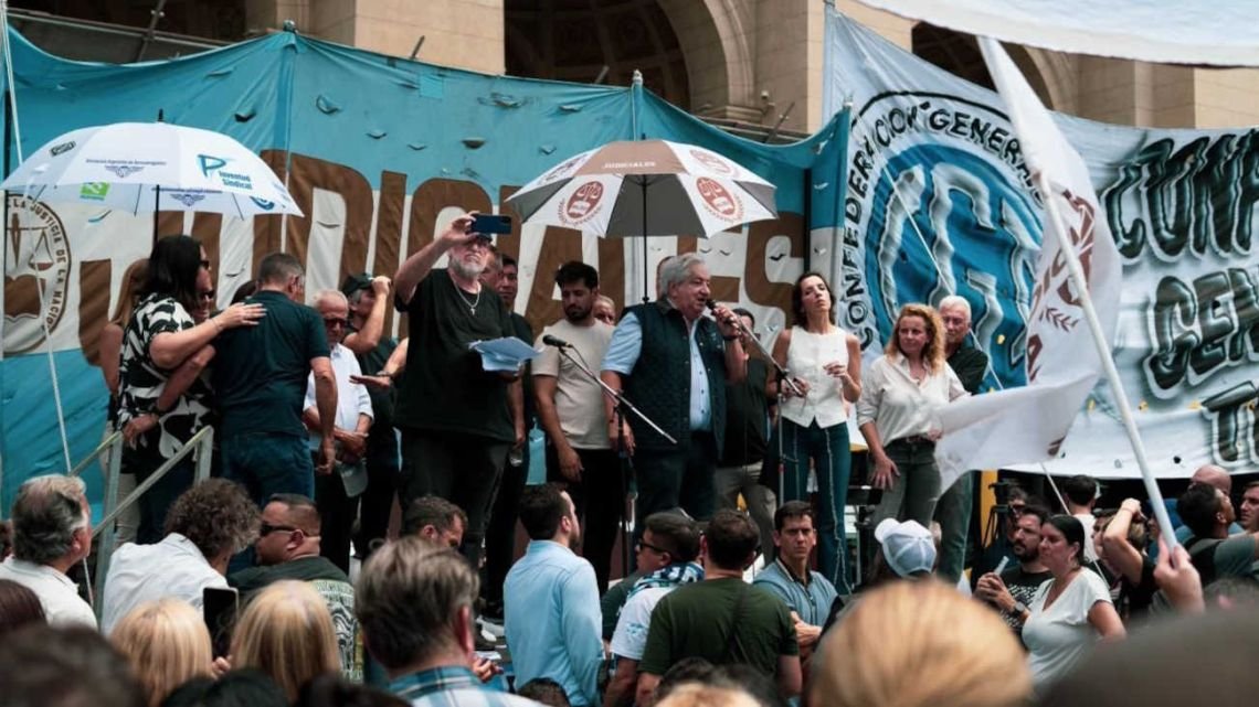 El sindicato de judiciales tomó la sede de la Justicia del Trabajo en la Ciudad de Buenos Aires y anunció paro