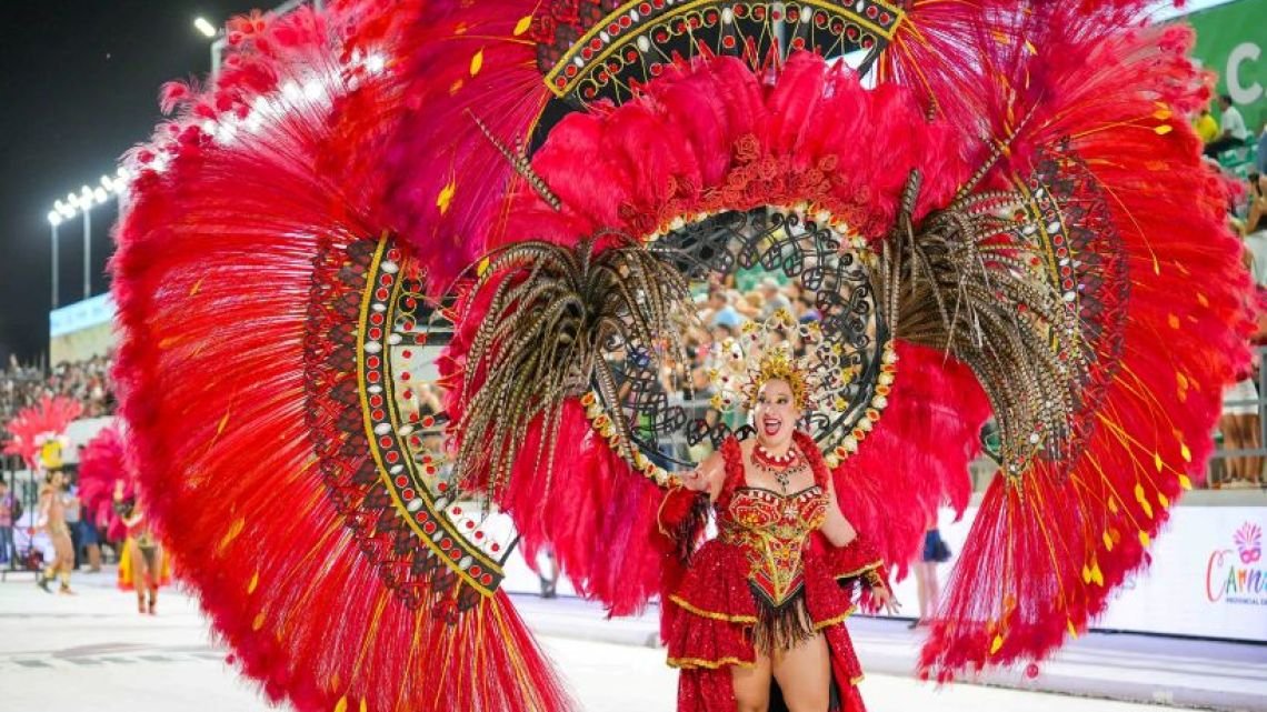 El turismo generó $7 mil millones en Corrientes durante el fin de semana largo