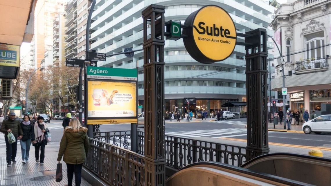 Reabre la estación Agüero del subte tras tres meses de obras