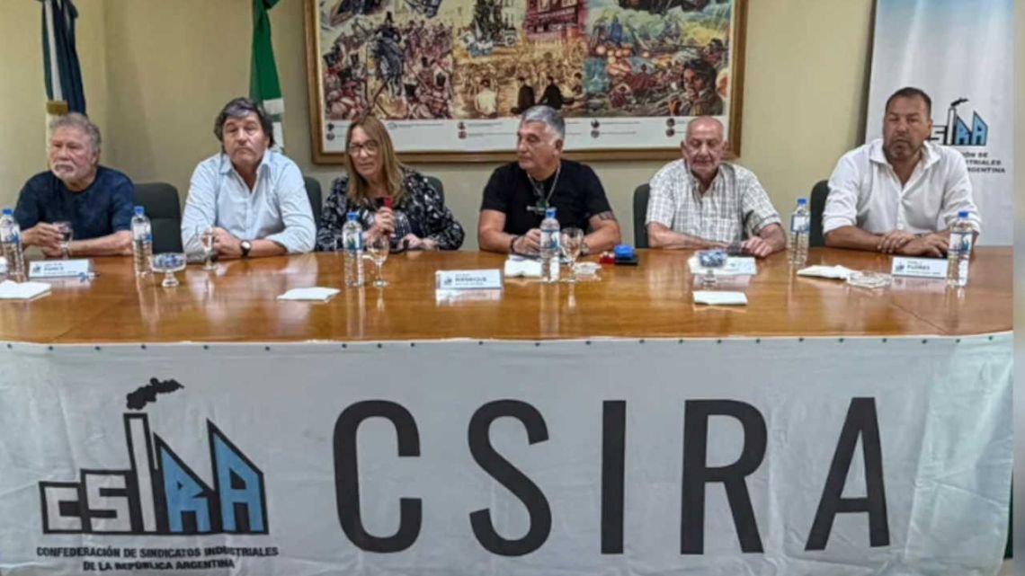 Sindicatos sobre la reforma laboral: “Cambian las reglas para que pierdan los trabajadores”