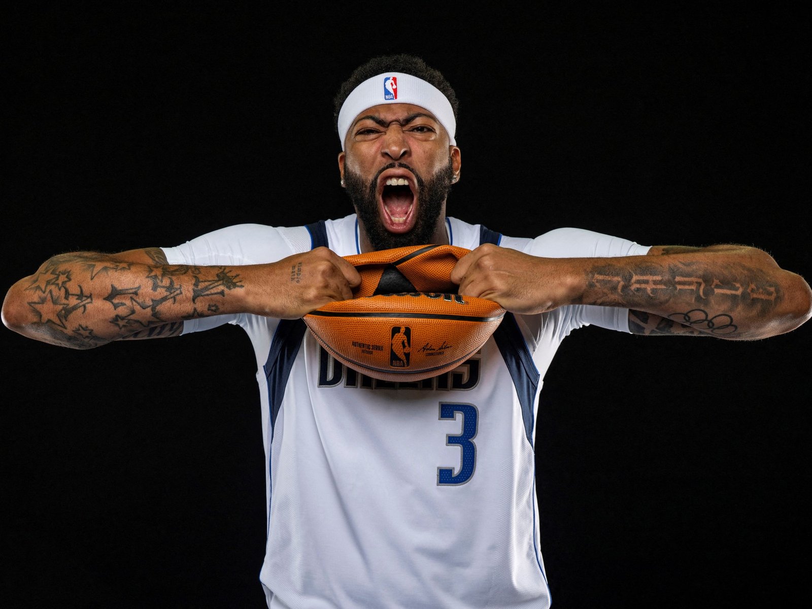 el megatraspaso de Anthony Davis a los Wizards que involucra a ocho jugadores y cinco selecciones del Draft