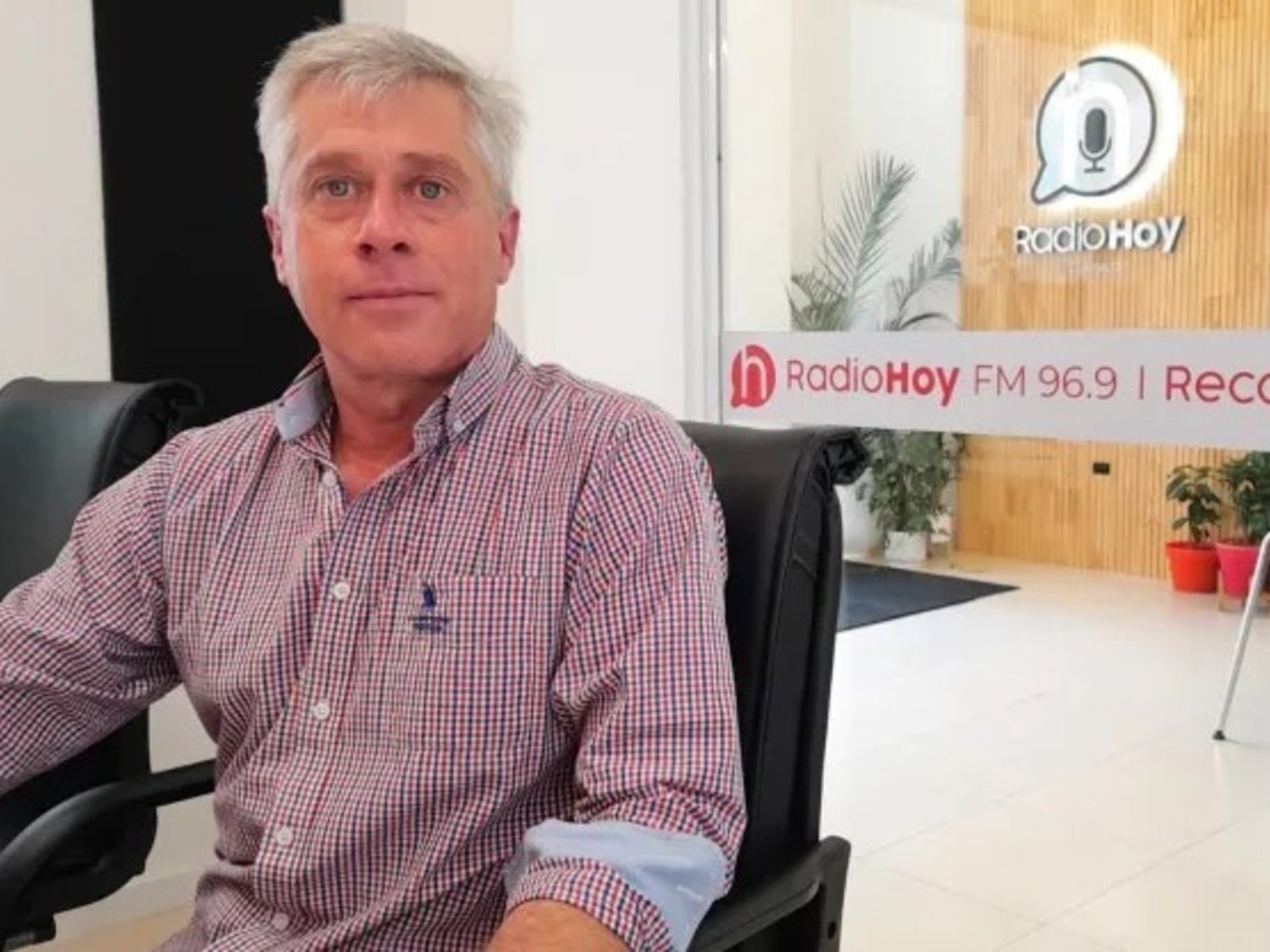 encontraron su lancha a la deriva en el río