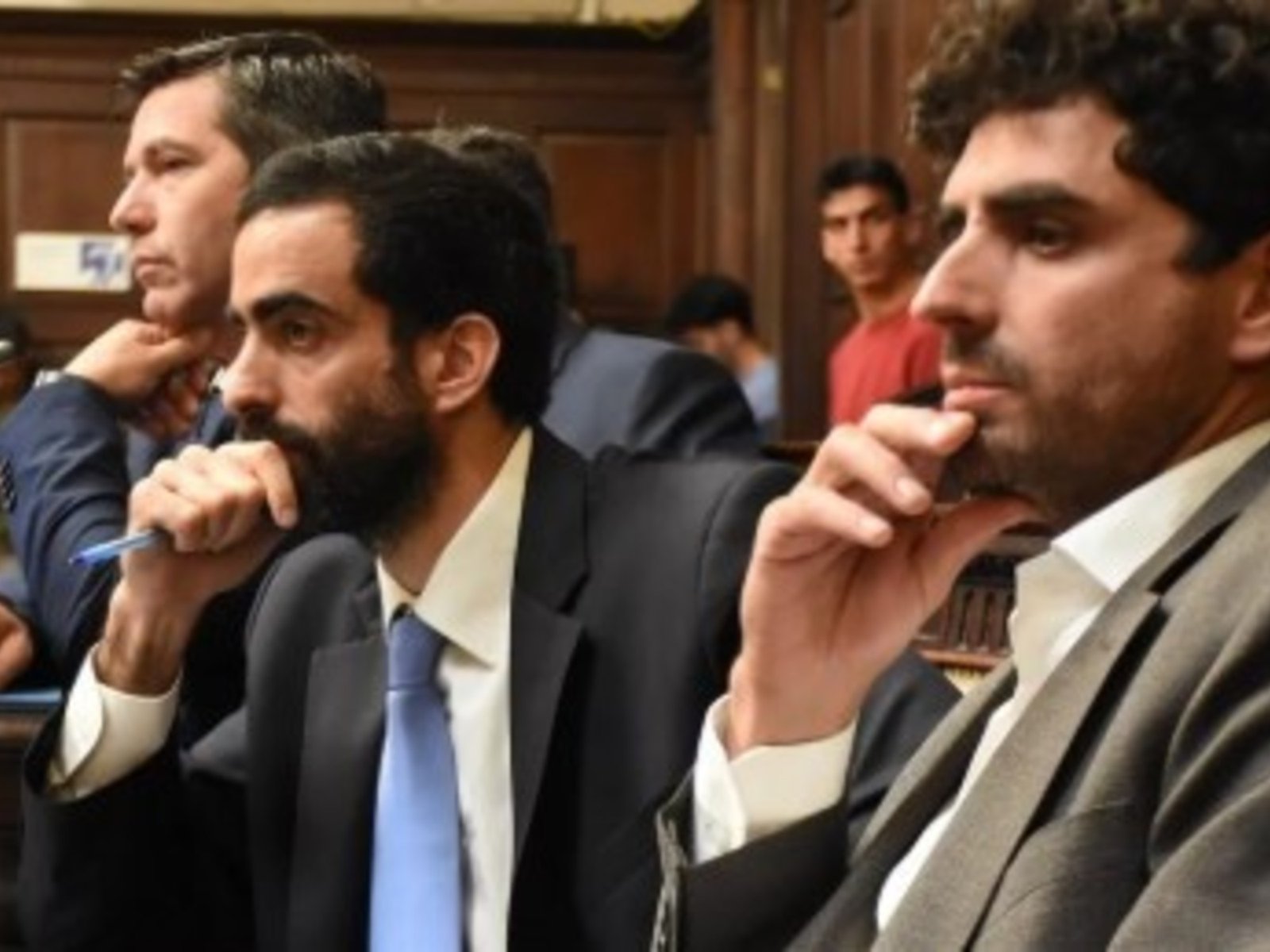 le robaron la camioneta a un ministro cuando fue de visita a la casa de otro funcionario del gabinete de Cornejo