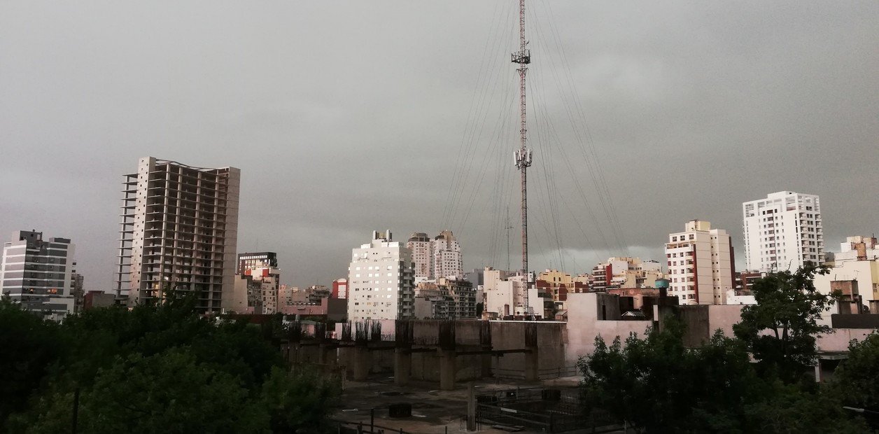 Hay alertas por calor y lluvias: qué dice el pronóstico del Servicio Meteorológico para el último día del fin de semana largo