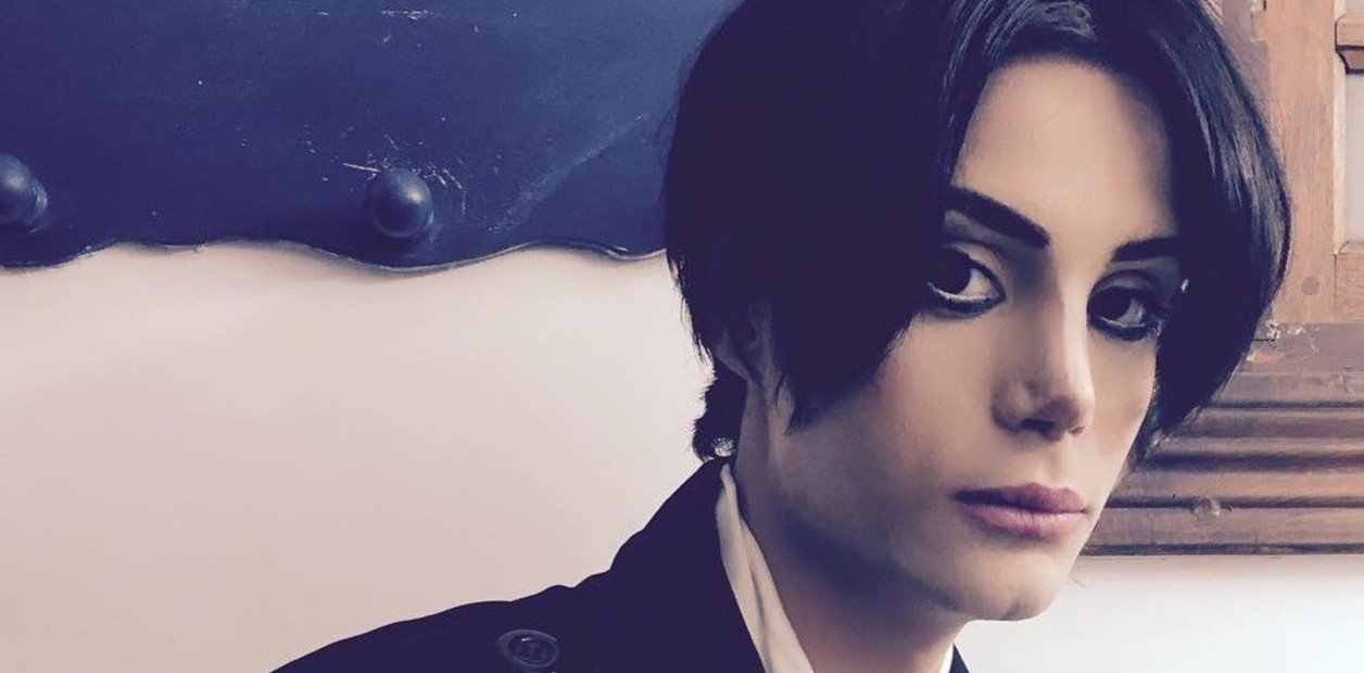 un acusado que llega libre y con una condena por abuso