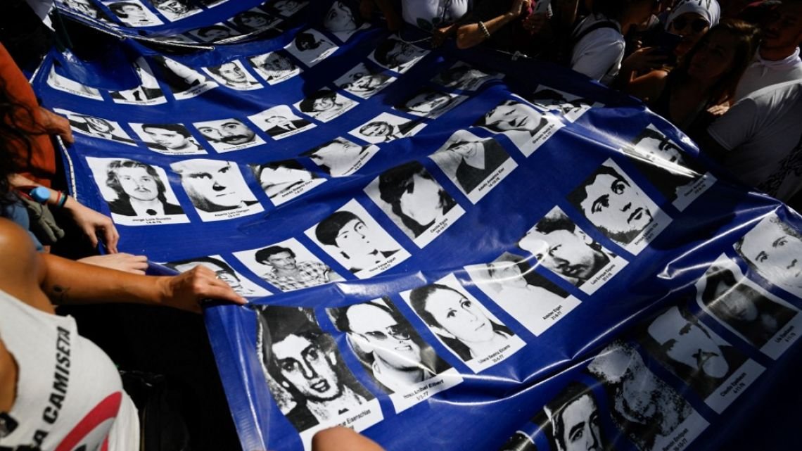 24 de marzo: El Gobierno prepara un nuevo video en clave de "batalla cultural"