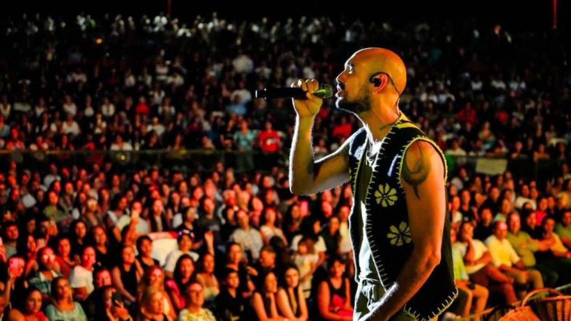 Abel Pintos anunció su regreso a Córdoba con un show en Plaza de la Música