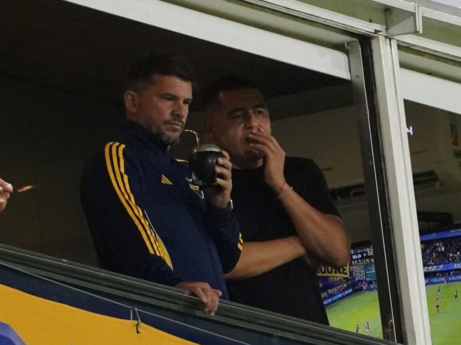 Como nunca se lo vio: la efusiva reacción de Riquelme tras el empate de Boca ante San Lorenzo :: Olé