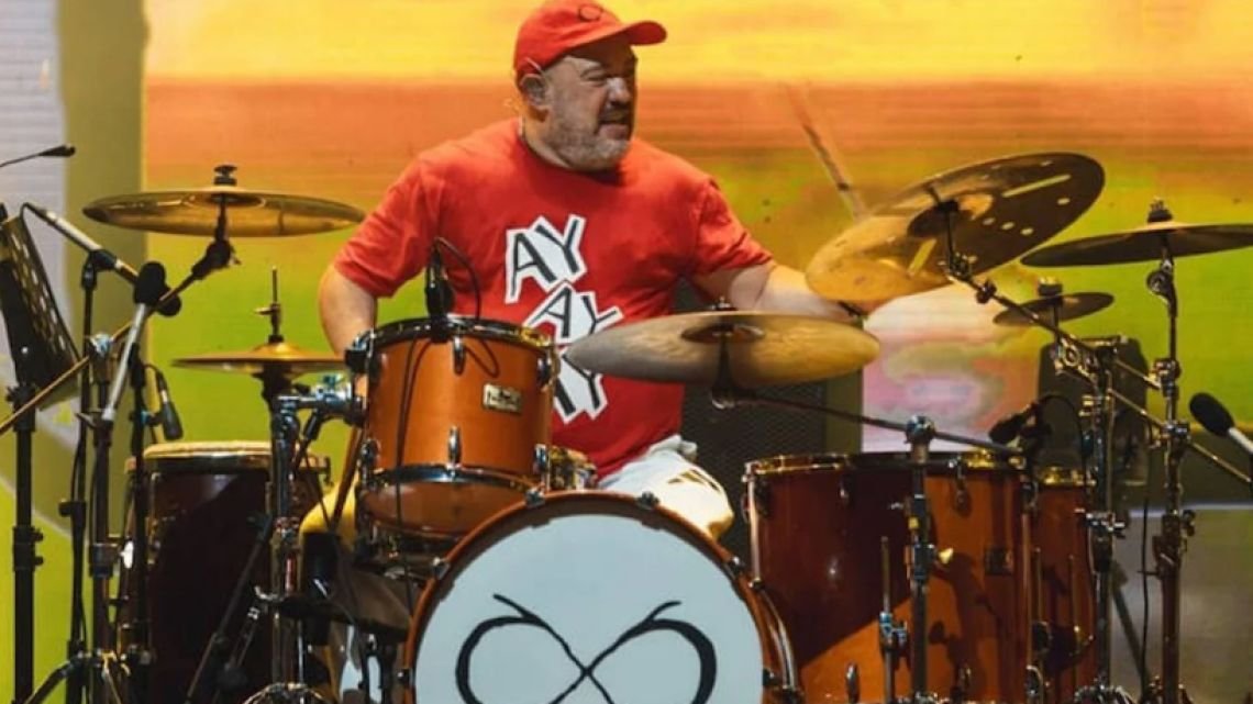 Daniel Oscar Buira, destacado baterista de Los Piojos, se descompensó y murió esta madrugada