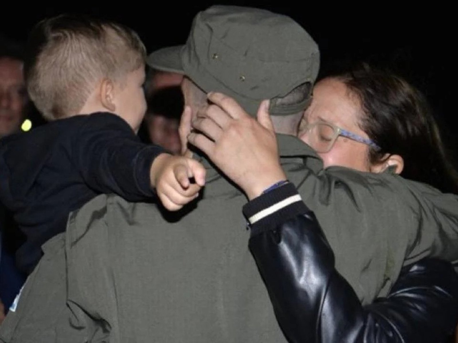 El mensaje de la esposa de Nahuel Gallo tras el regreso del gendarme a la Argentina: "Gracias por este milagro"