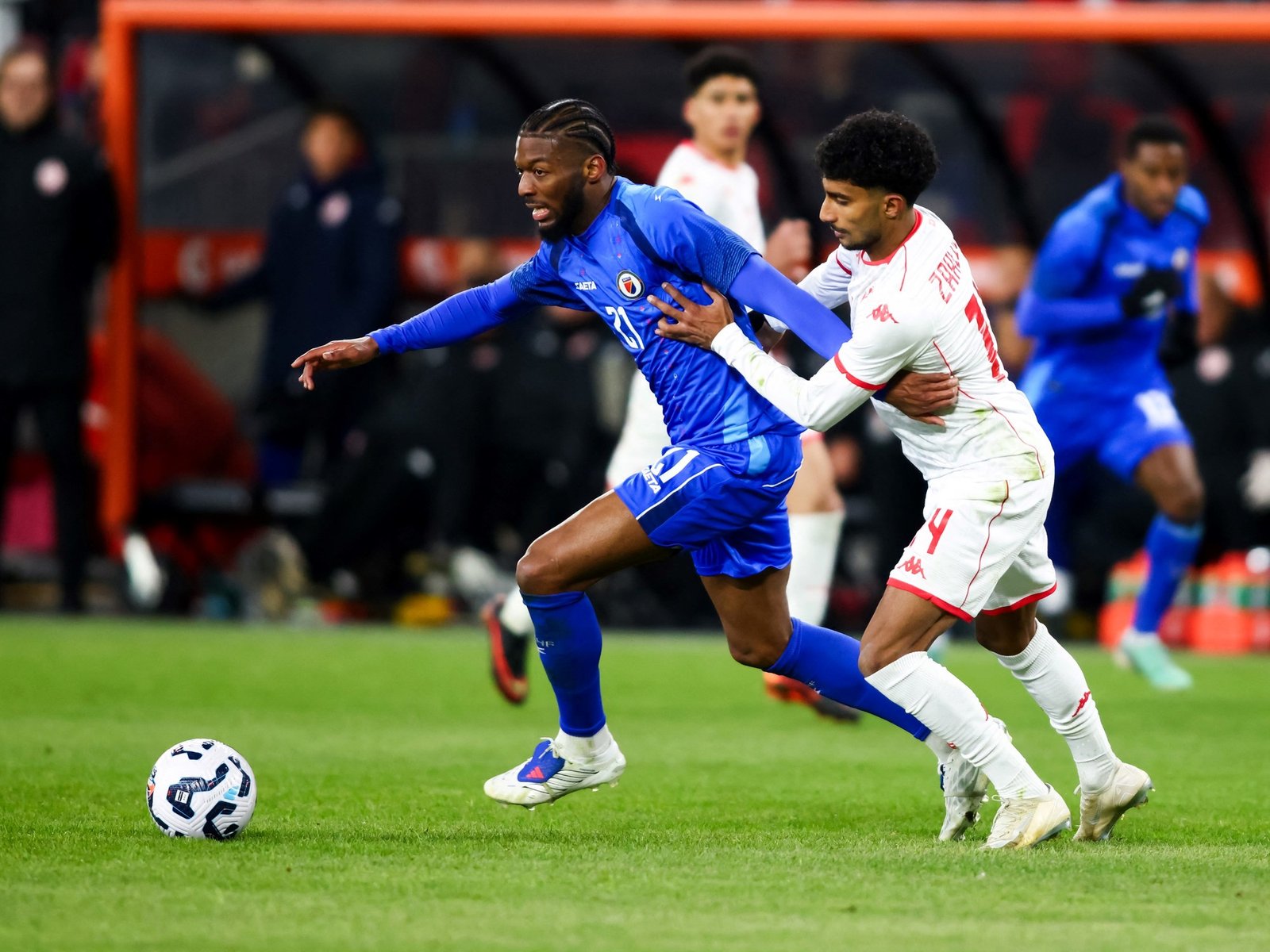 Haití tropezó ante Túnez en Toronto, en un amistoso internacional de preparación rumbo a su regreso al Mundial tras 52 años :: Olé