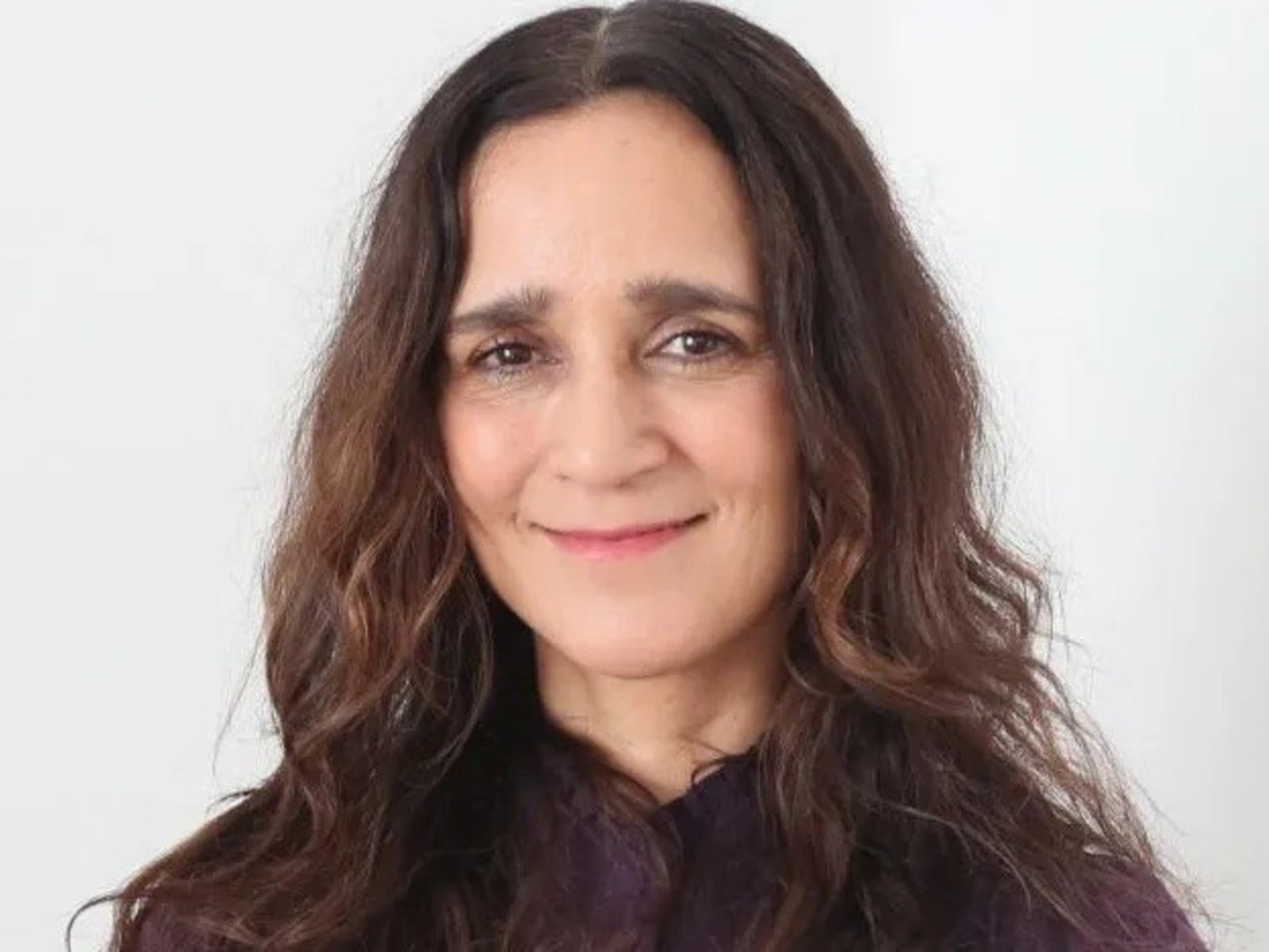 Julieta Venegas publica su primer libro: ‘Norteña’, una autobiografía sobre sus inicios